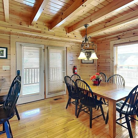 Villa Serenity Peak à Pigeon Forge Extérieur photo